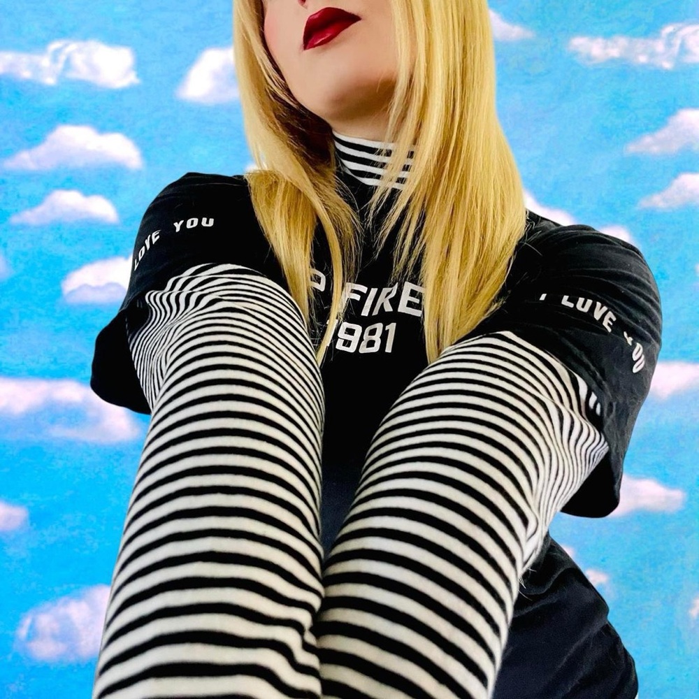 Striped Black and White Long Sleeve Top